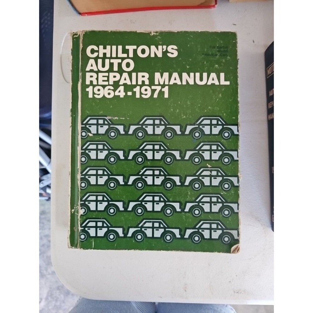 Chilton’s Auto Repair Manual 1964-1971 Vintage Hardcover American Cars Guide
